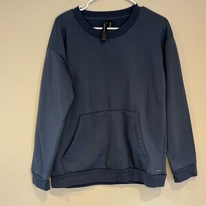 Mondetta Women’s Deep Blue Crewneck Sweater